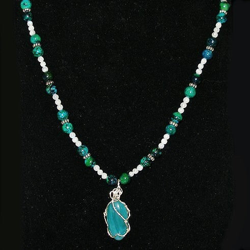 Wire Wrapped Green Agate Pendant Necklace