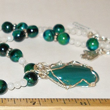 Wire Wrapped Green Agate Pendant Necklace