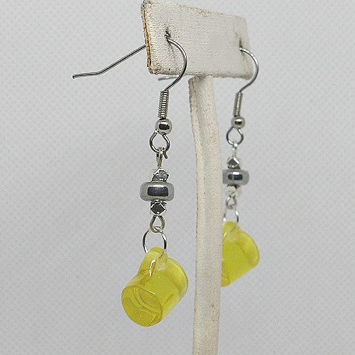 Mug of Dangle Earrings